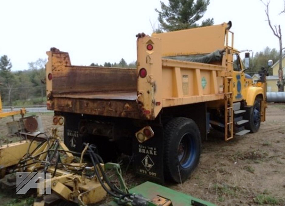 Town of Pitcairn, NY 1998 International 2574 4x2 dumpplow… Flickr