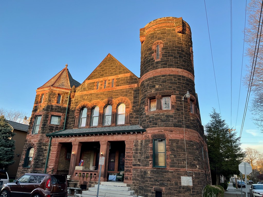 St. Anne's Hill A scene from the St. Anne's Hill Historic … Flickr