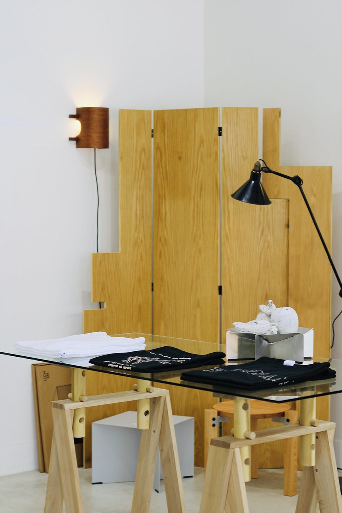 a piece of furniture. a piece of furniture. Flickr