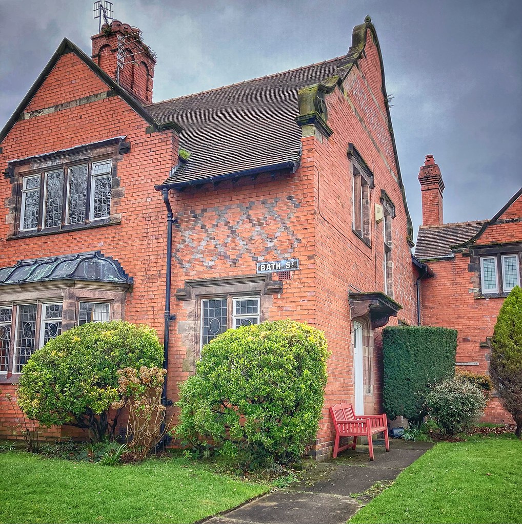 On Bath Street Another of the well designed houses at Port… Flickr