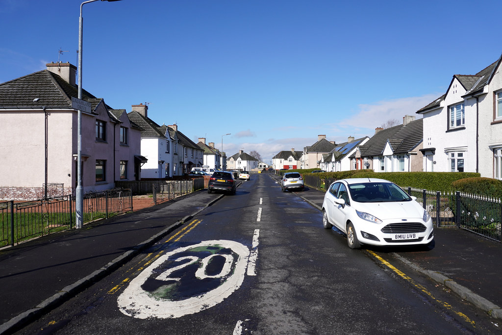 Newarthill. Laughland drive. boneytongue Flickr