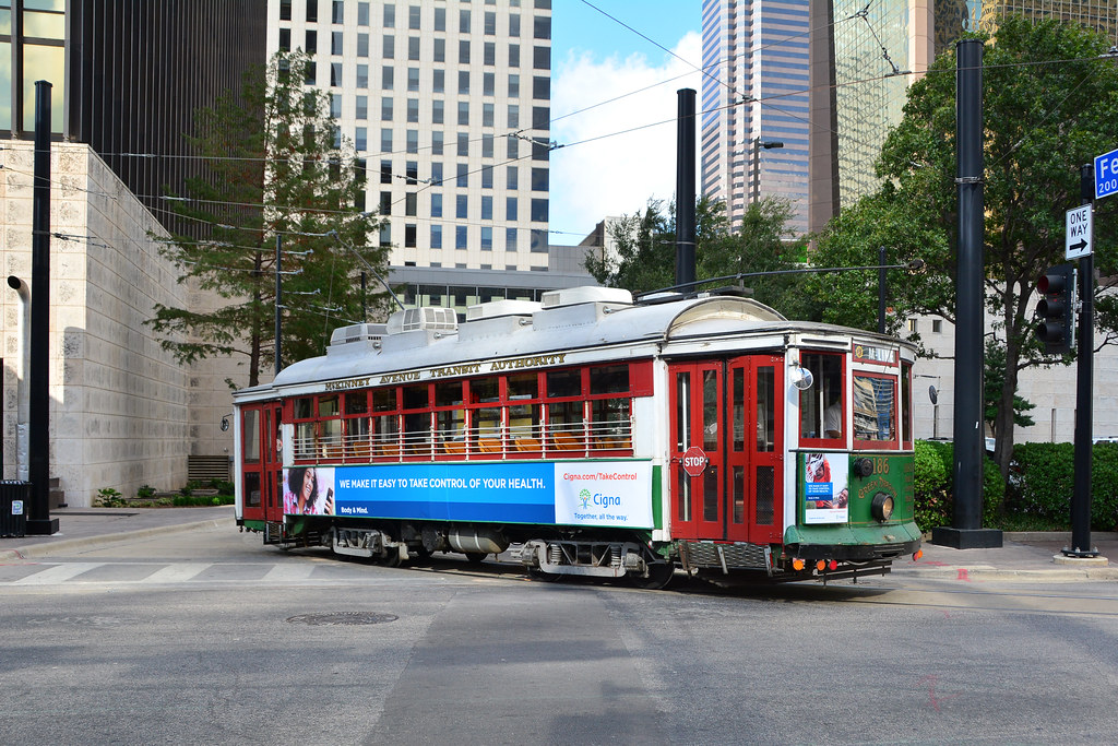 McKinney Avenue Transit 186 Green Dragon 186 in Dallas, T… Flickr