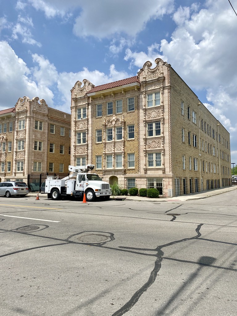 Grand Place Apartments, Grand Avenue, Grafton Hill, Dayton… Flickr