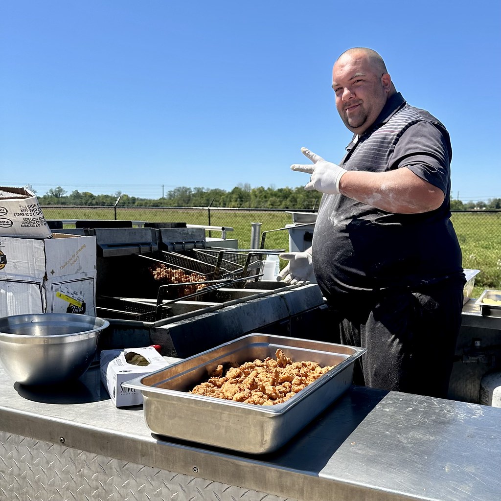 Ribbon Cutting for WESCO Gas & Welding Supply South Baldwin Chamber