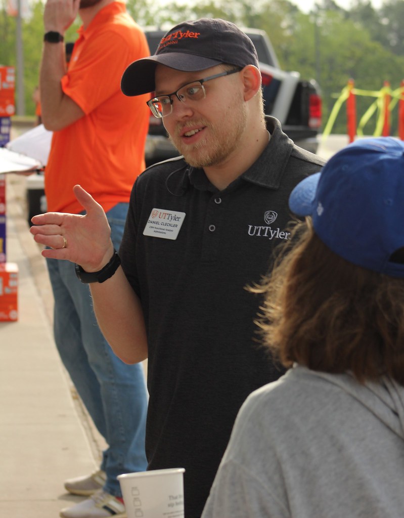 Backup Photo 3 Macy Weatherford Flickr