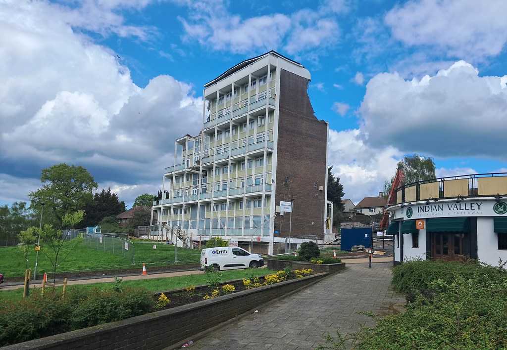 House demolition update week 4 The demolition o… Flickr