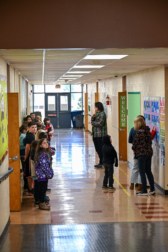 Board Members Visit Redland Oregon City School District 62 Flickr