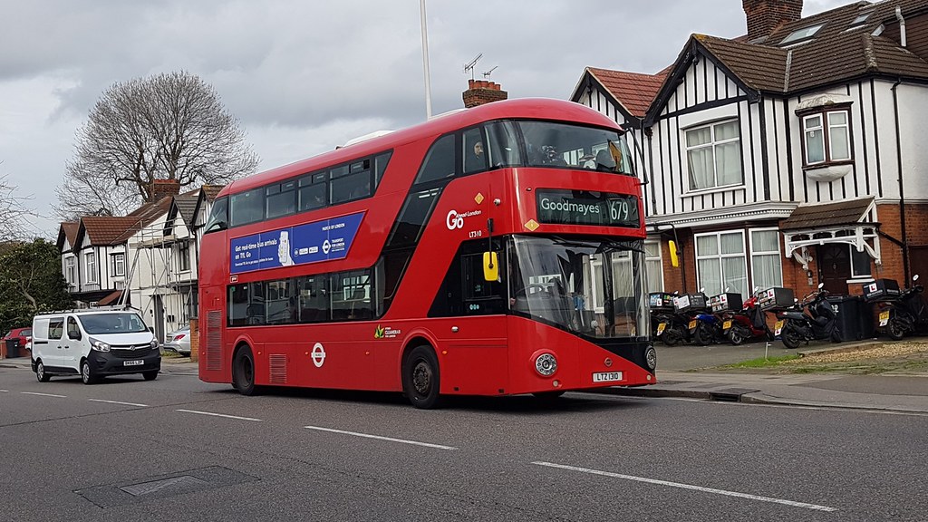 Gants Hill, Cranbrook Road GoAhead's LT310 on the 679 to … Flickr
