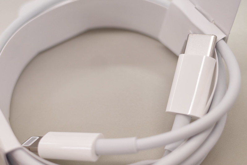 セブンイレブンにApple純正USB-C ライトニングケーブルがあった