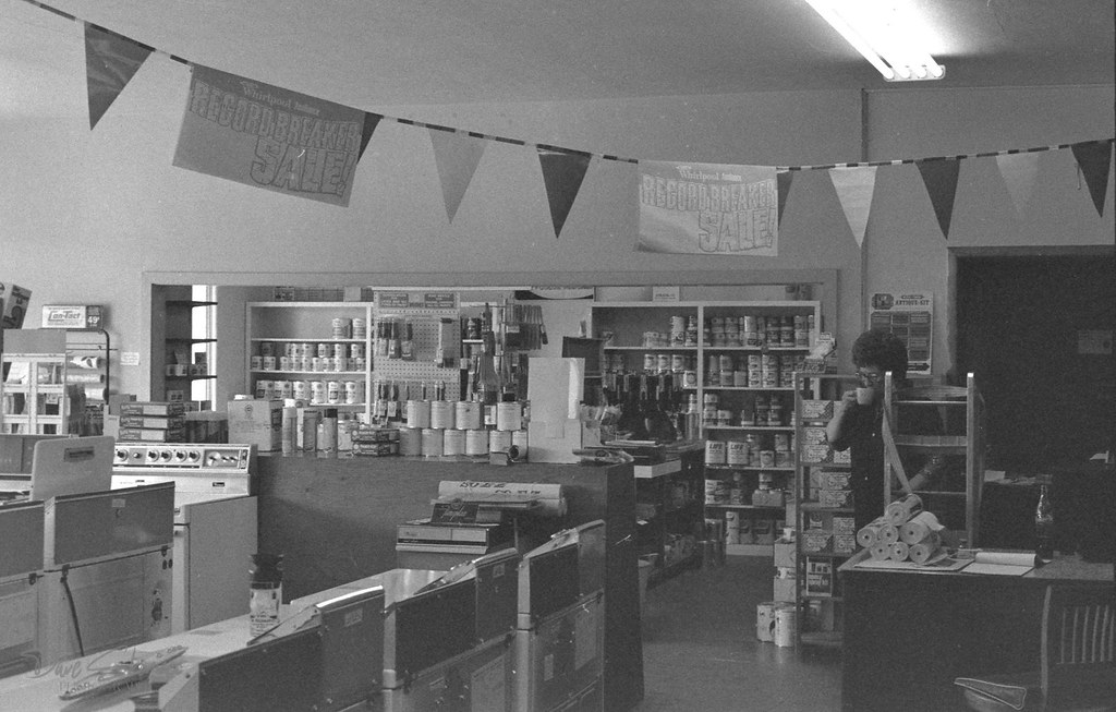 Paso Robles Cockrell's Appliance Grace 02 Dave Skinner Photography