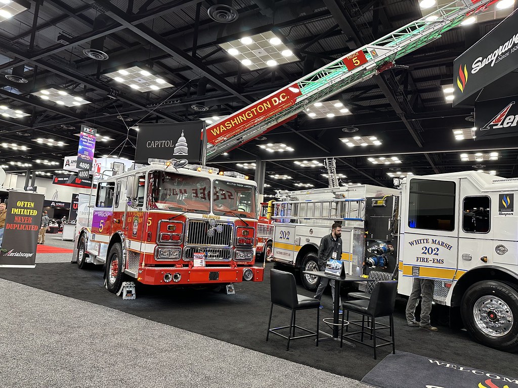 DCFD Truck 5 | DCFD Truck 5 on display at the Seagrave booth… | Flickr