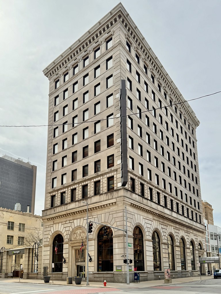 Home Bank Building, Madison Avenue and Huron Street, Toled… Flickr