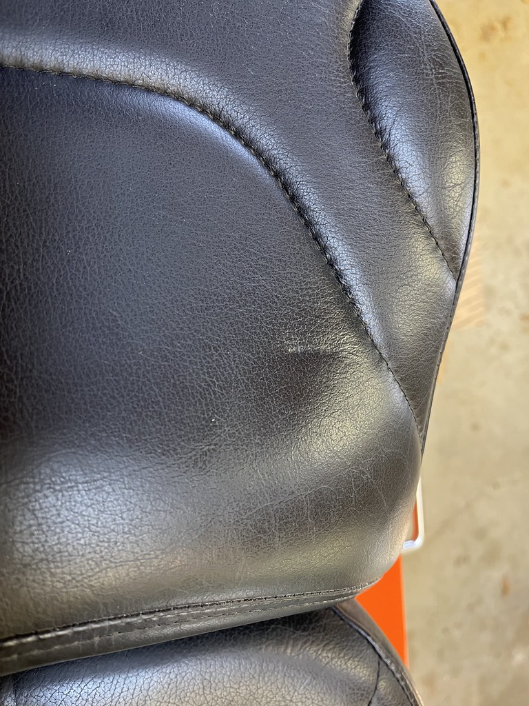 Sold Russell Day Long seat, R1200GS/A Adventure Rider