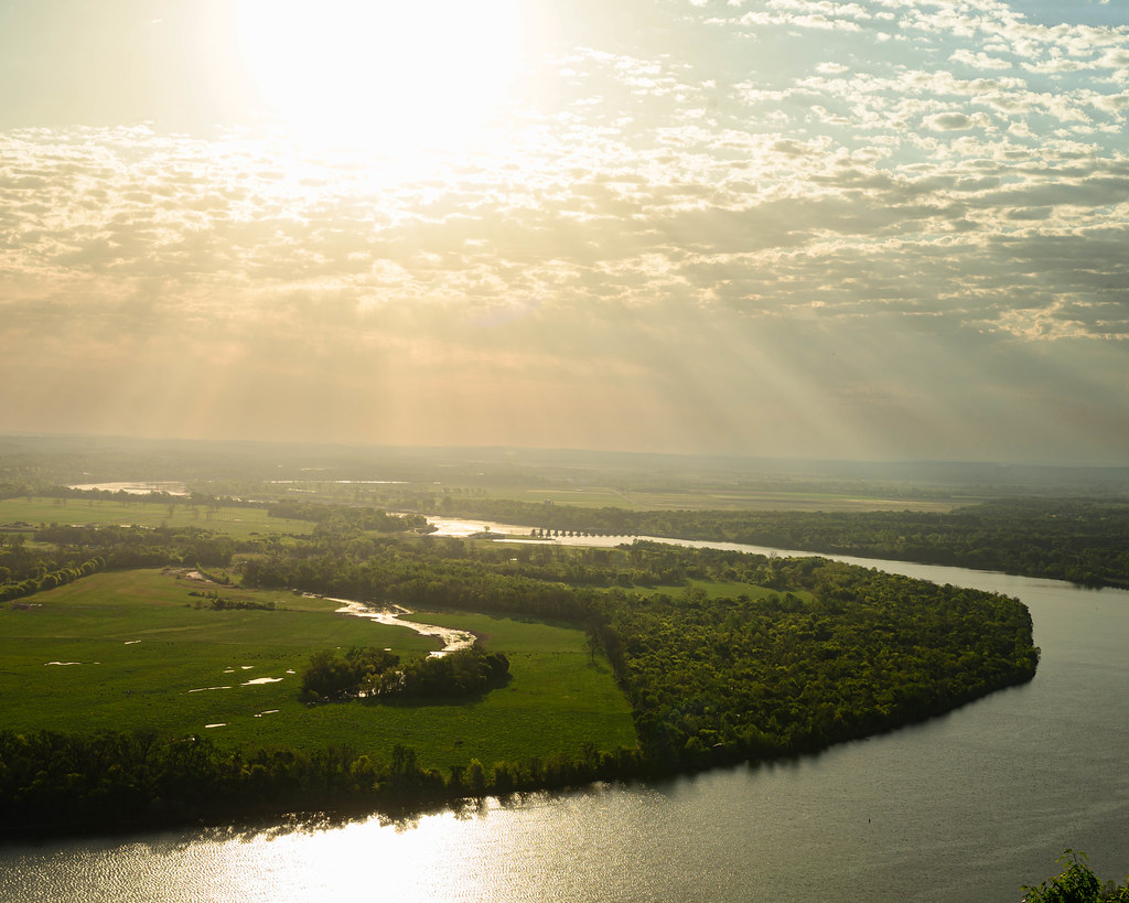 Morning on the Arkansas River. Petit Jean State Park, Arka… Flickr