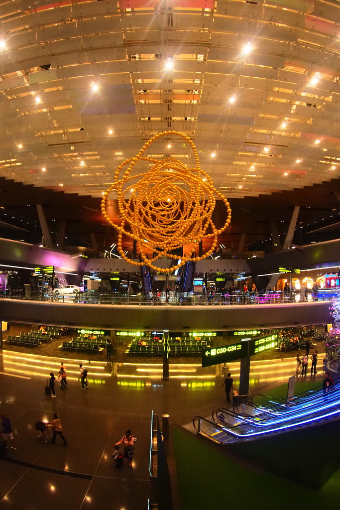 Qatar Airport Massive string of beads, but portrait format… Chris_E