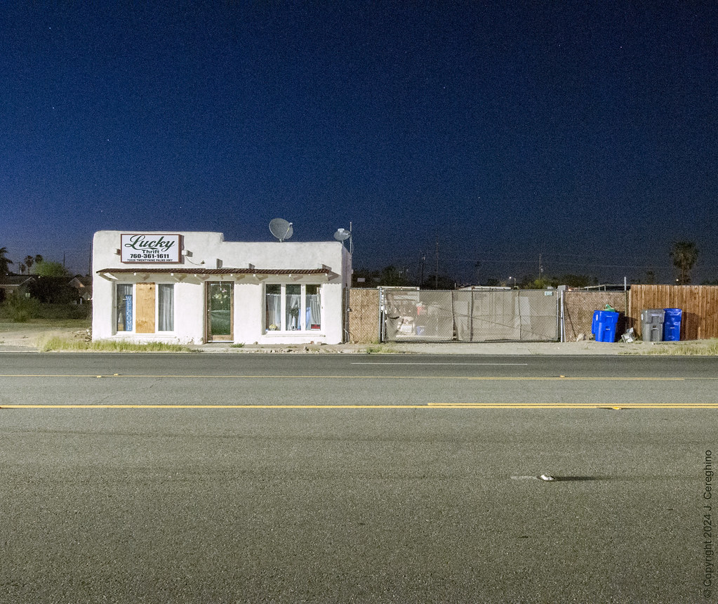 Twentynine Palms California Lucky Thrift 1 Trying to pull … Flickr