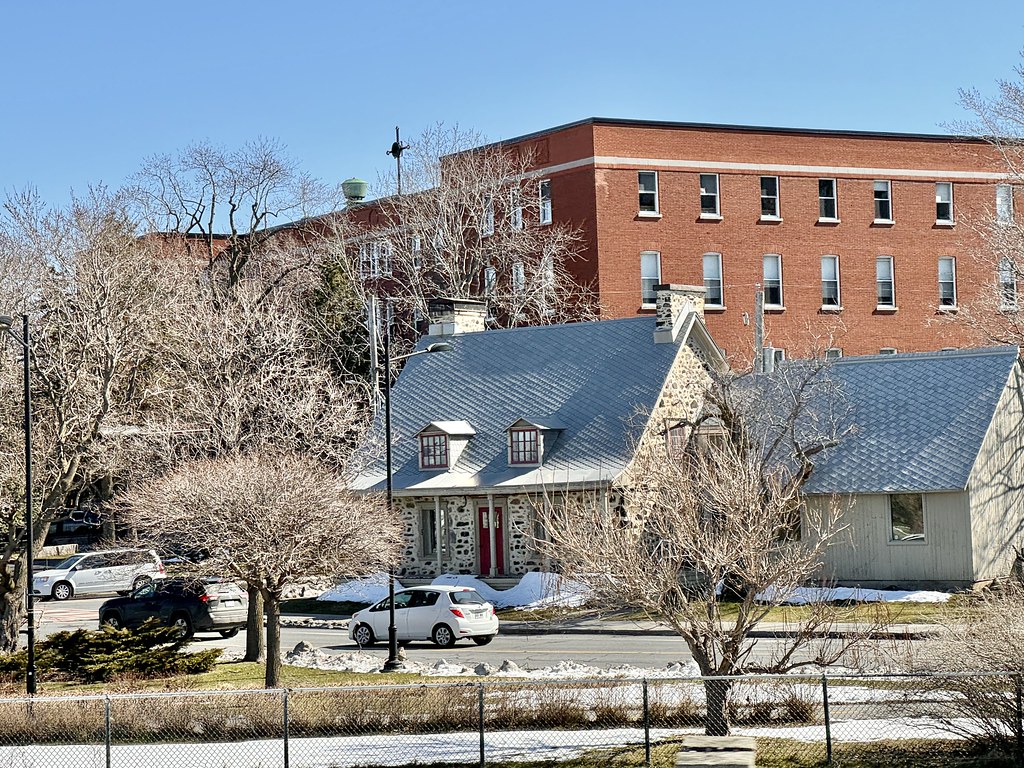 Marsil House from Quebec Route 132, SaintLambert, QC Flickr