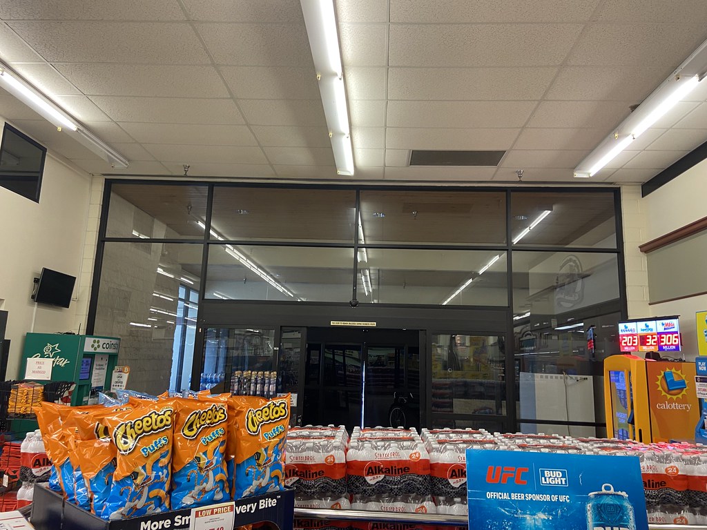 Stater Bros 2 San Bernardino, CA This store is actually a… Flickr