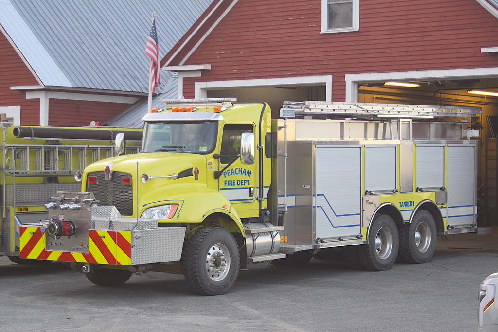 Peacham Tanker 1 Peacham Fire Department (VT) Tanker 1, a … Flickr