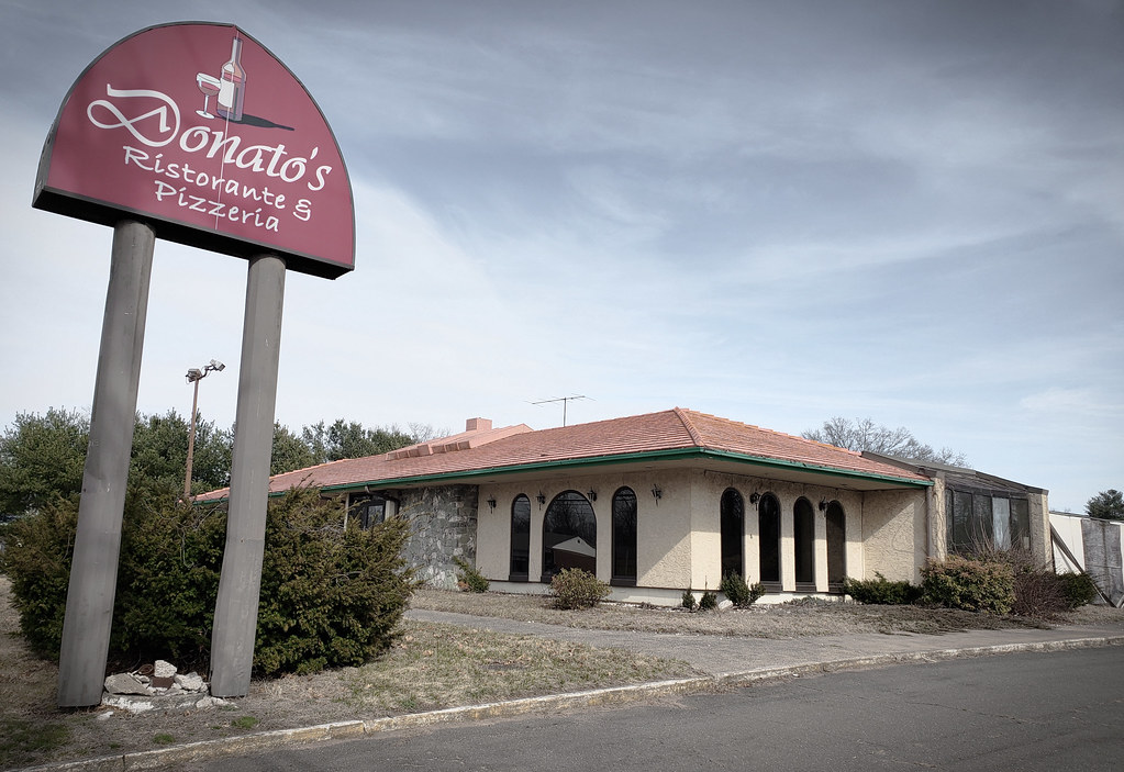 Former Howard Johnson's Restaurant at 270 Washington St. … Flickr