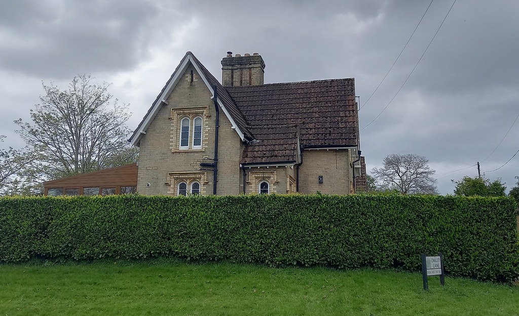 Lady Wimborne Cottages, Oakley Lane, Canford Magna, Wimbor… Flickr