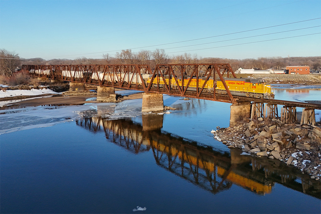 Eddyville Union Pacific's "Osky Job" or Job 34, more forma… Flickr