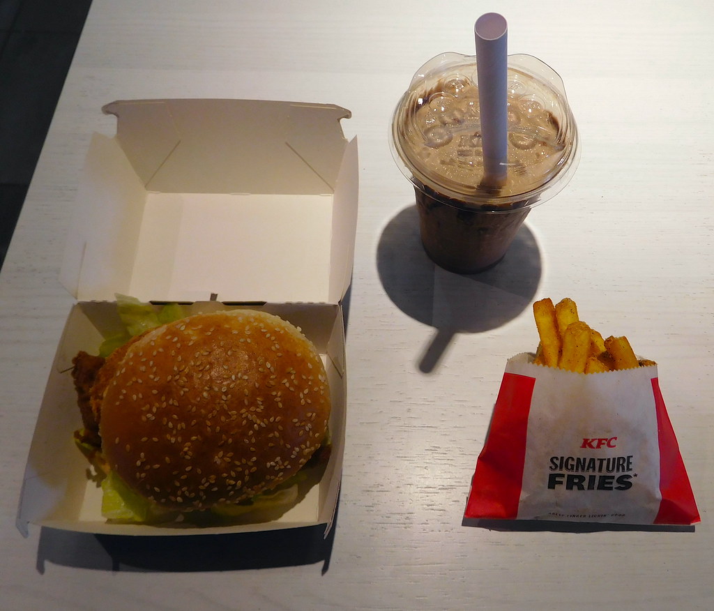 KFC_BBQ_Fillet_Tower_Meal_1 BBQ Fillet Tower Meal Flickr