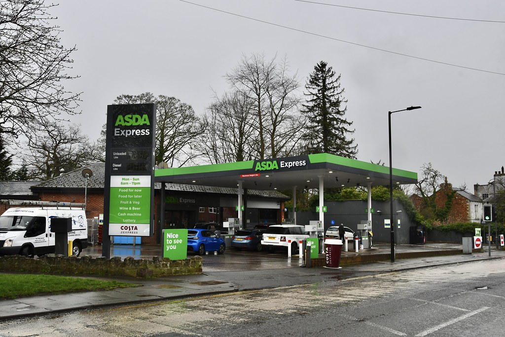 Asda Express, Boroughbridge Road Knaresborough North Yorks… Flickr