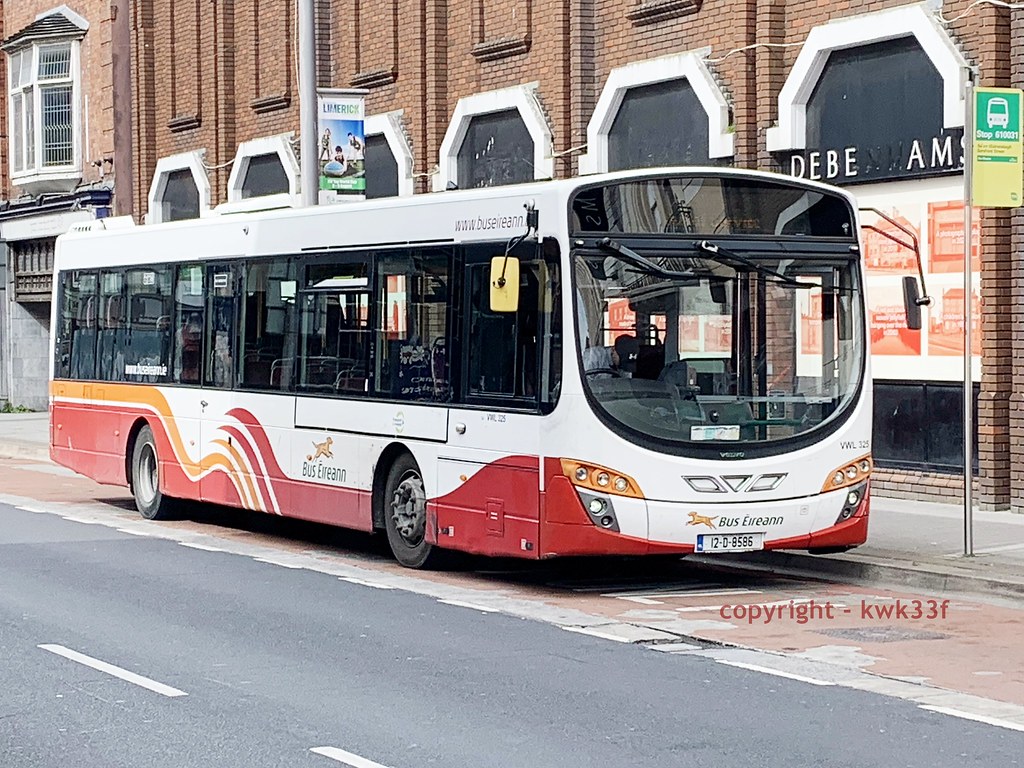 Bus Eireann VWL325 Parked in Sarsfield Street, Limerick on… Flickr