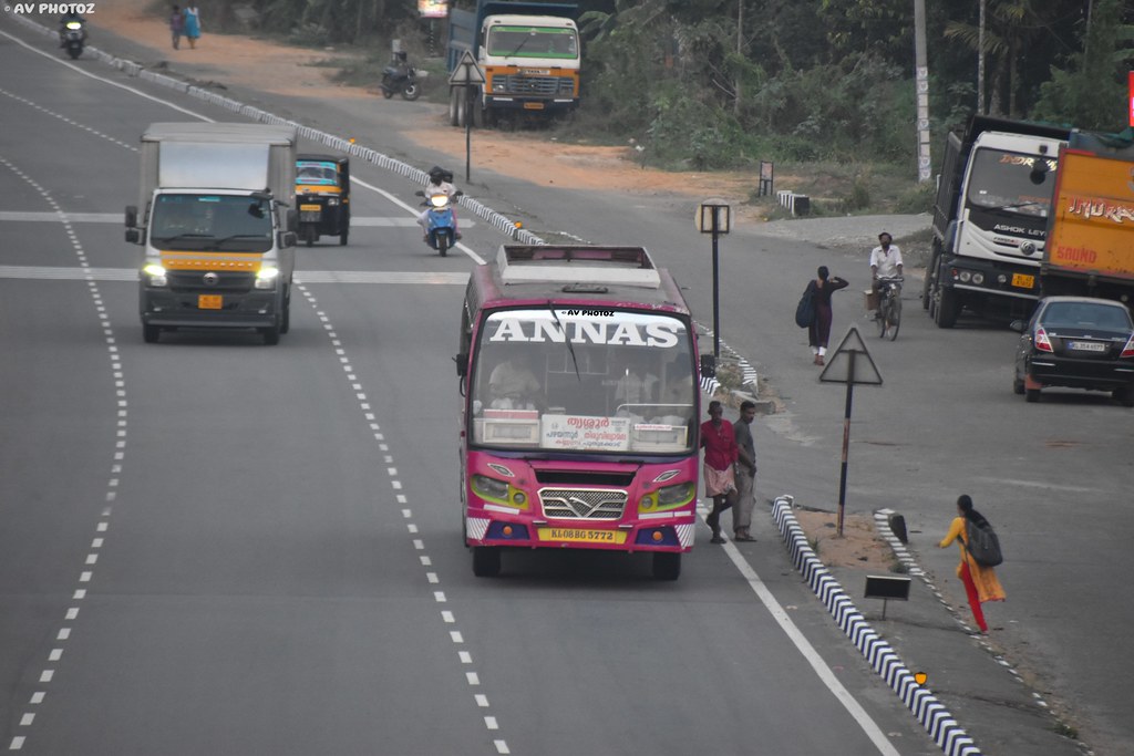 ANNAS KL 08 BG 5772 THRISSUR KUTHIRAN PAZHAYANNUR THIRUVIL… Flickr