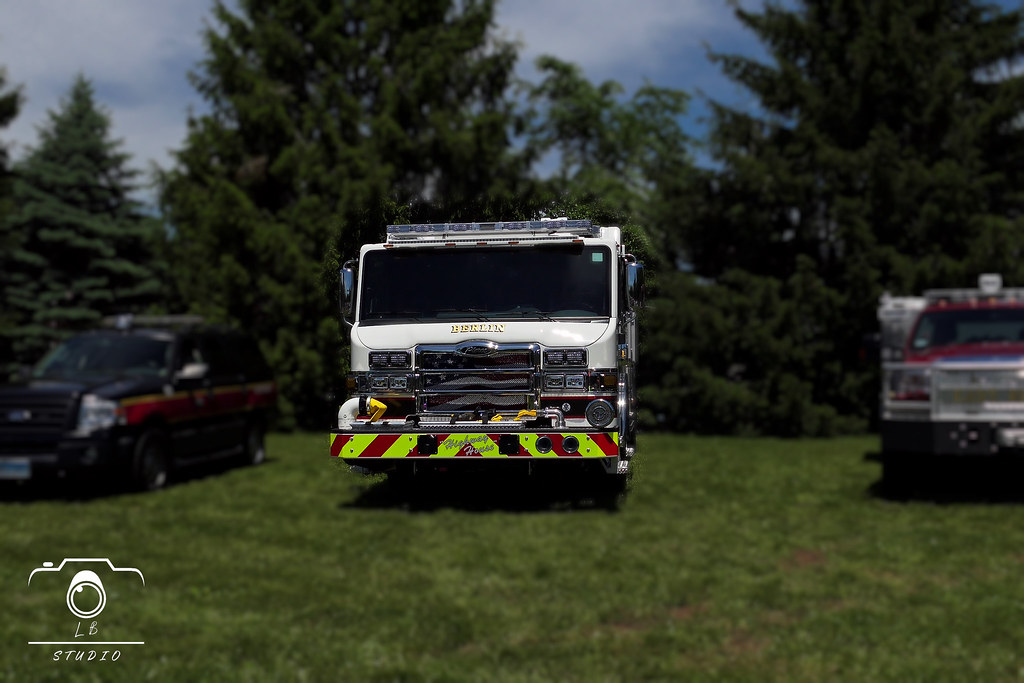 Berlin Fire Dept Car show 2024 Flickr