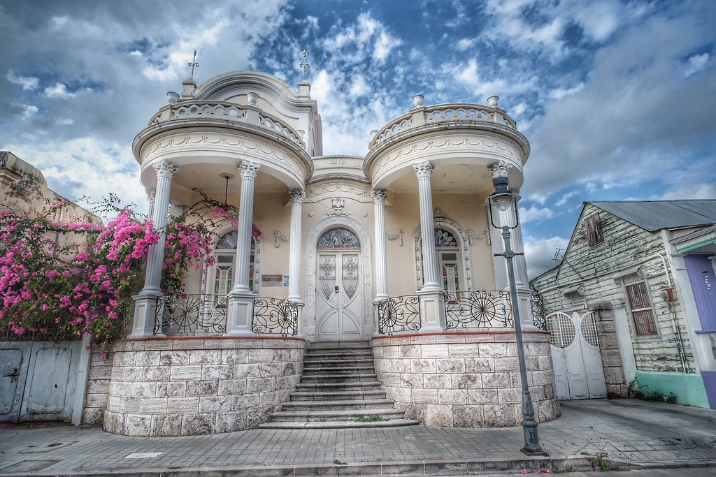 Old House Ponce, Puerto Rico Carlos A. Aviles Flickr