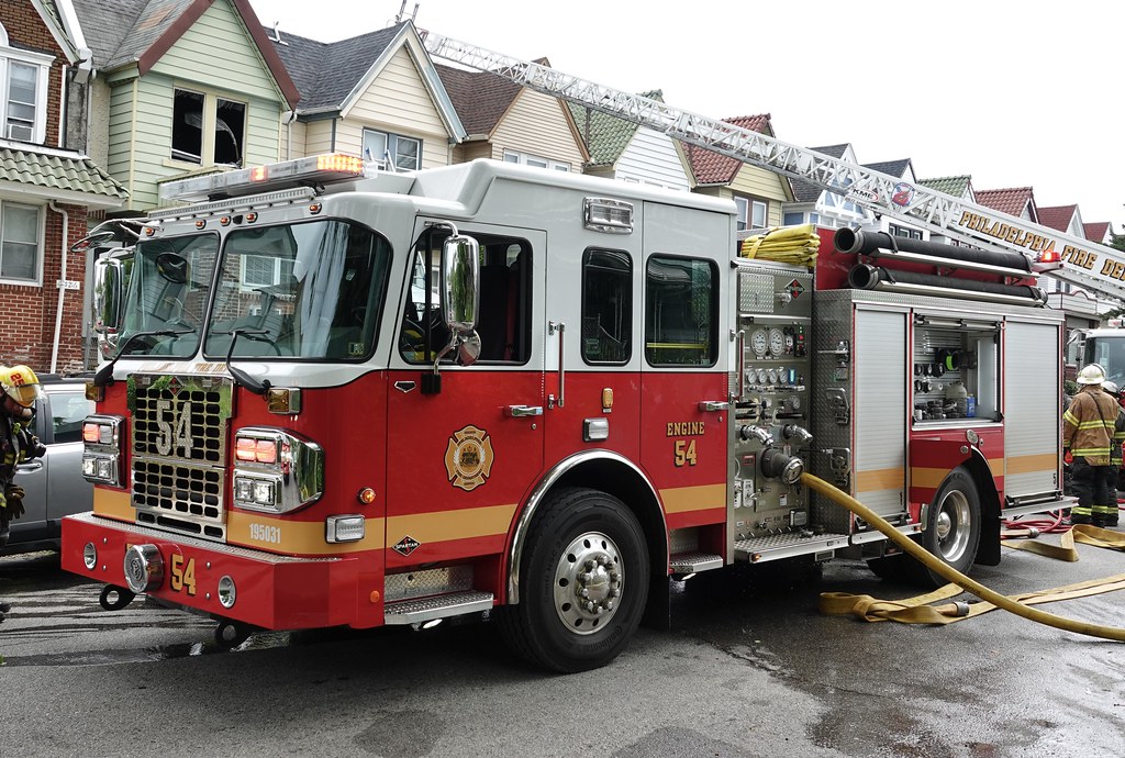 PFD Engine 54 | Philadelphia Fire Department Engine 54 2019 … | Flickr
