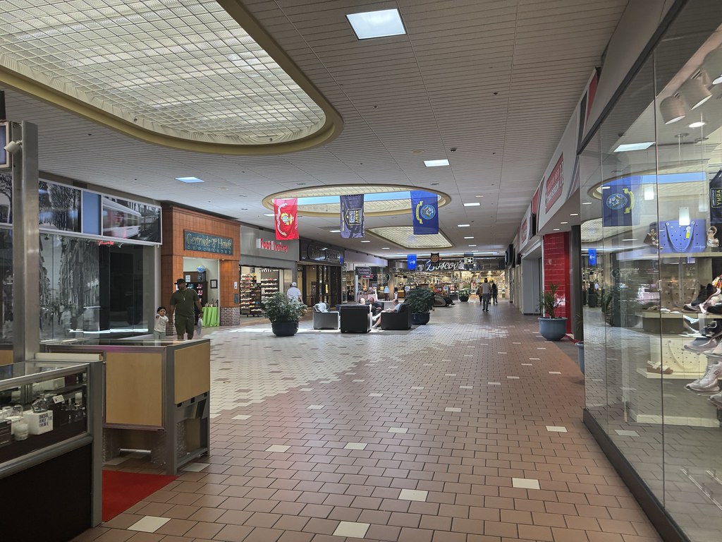 Laurel Mall Hazleton PA Conor GuinnBailey Flickr