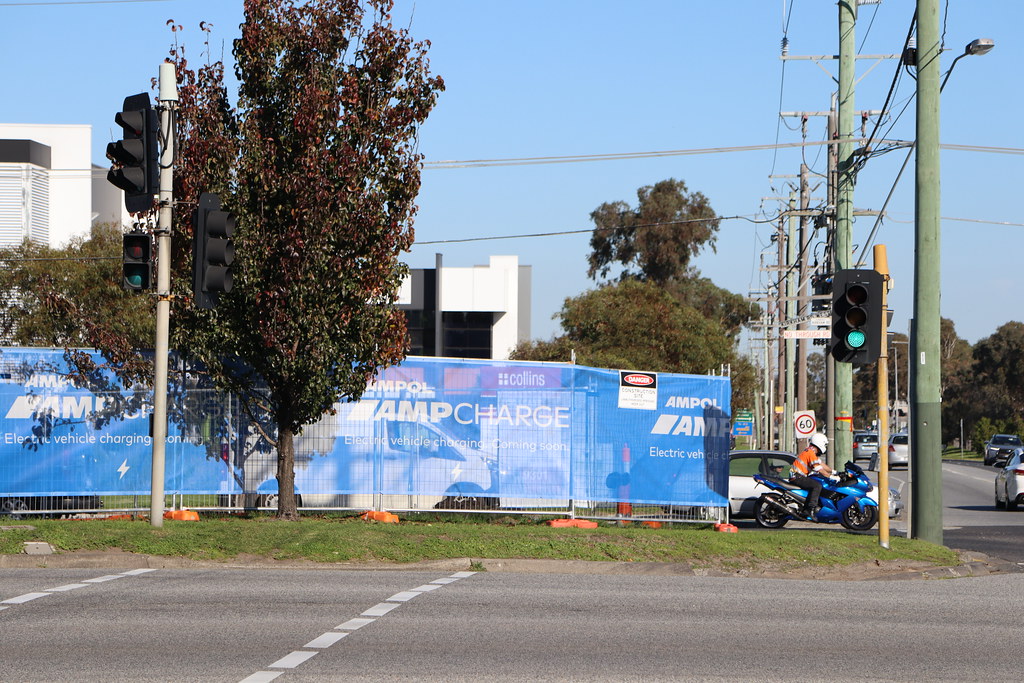 Chandler Rd/Cheltenham Rd Intersection Featuring some of t… Flickr
