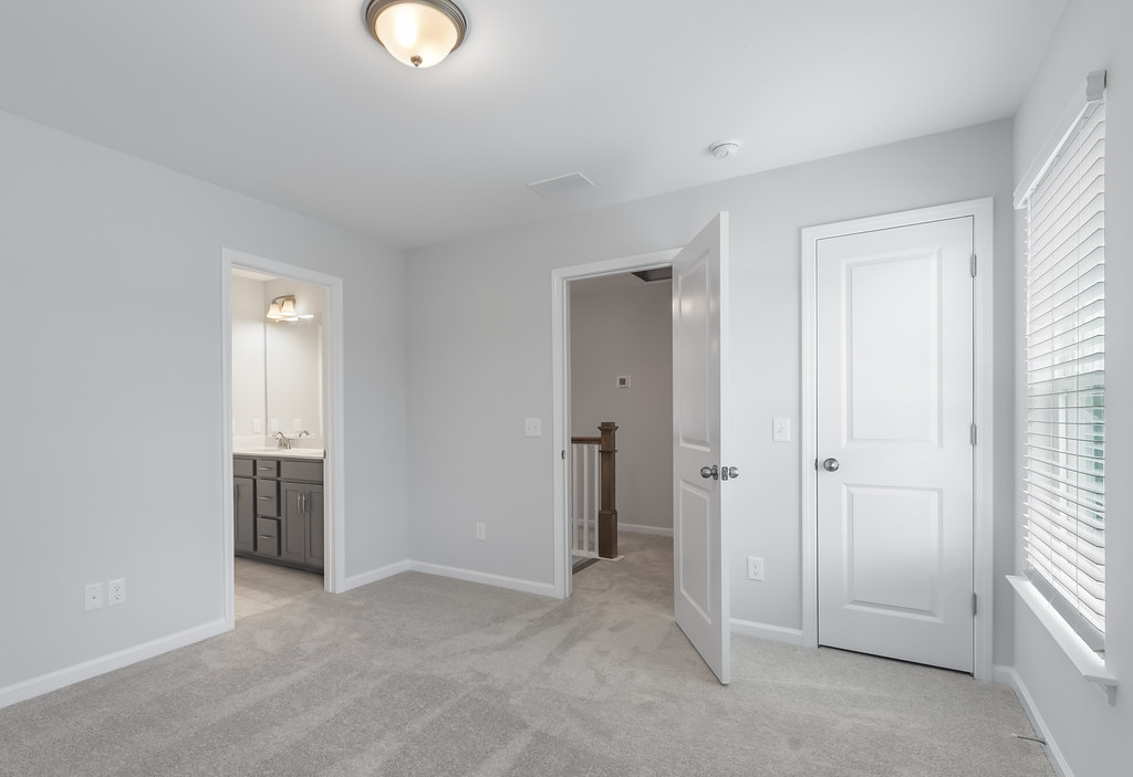 029704 Bluff Oak Drive_i28 Eastwood Homes Flickr