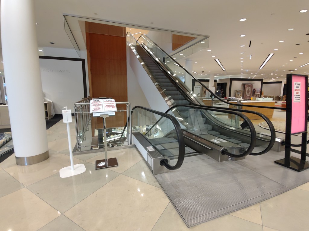 Bloomingdales Westfield Old Orchard Skokie IL gameking3 Flickr