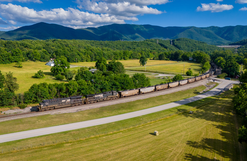 NS S22. Wabun, VA. I went out for the first time in over t… Flickr