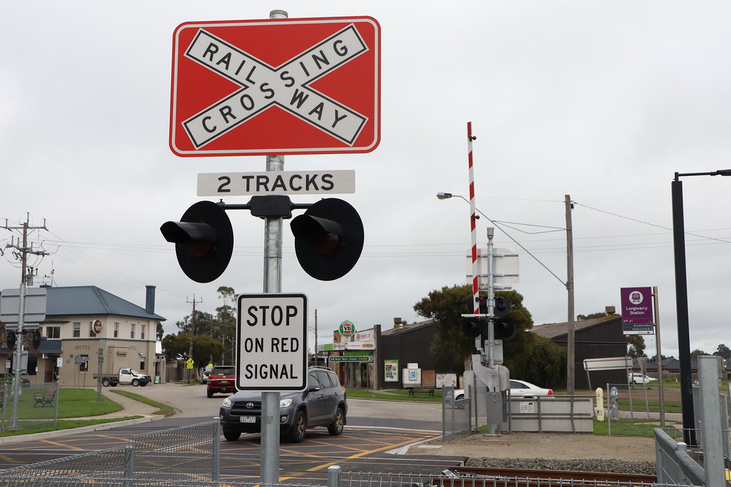 Koo Wee Rup Longwarry Rd Railway Crossing SBMetro Flickr