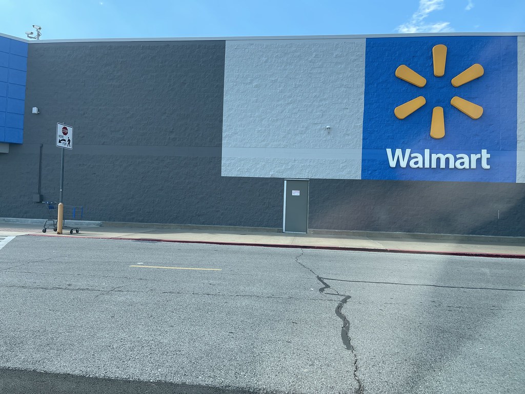 Walmart, Troy, Mo JayT2023 Flickr