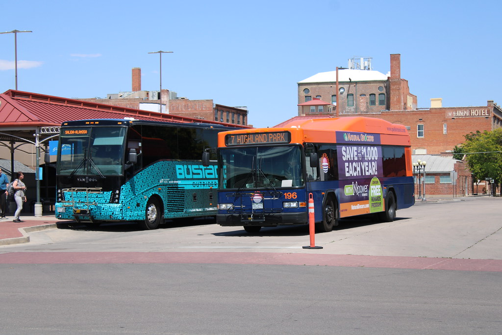 Bustang Outrider Flickr