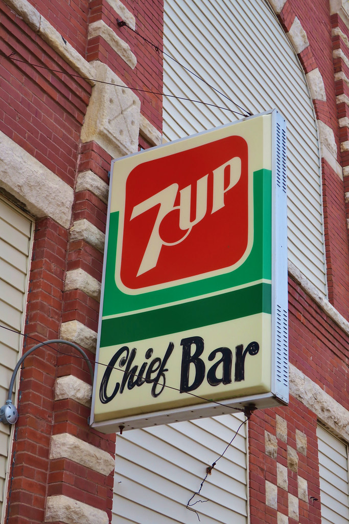 Chief Bar, Hartington, NE The Chief Bar and Grill, 107 Eas… Flickr