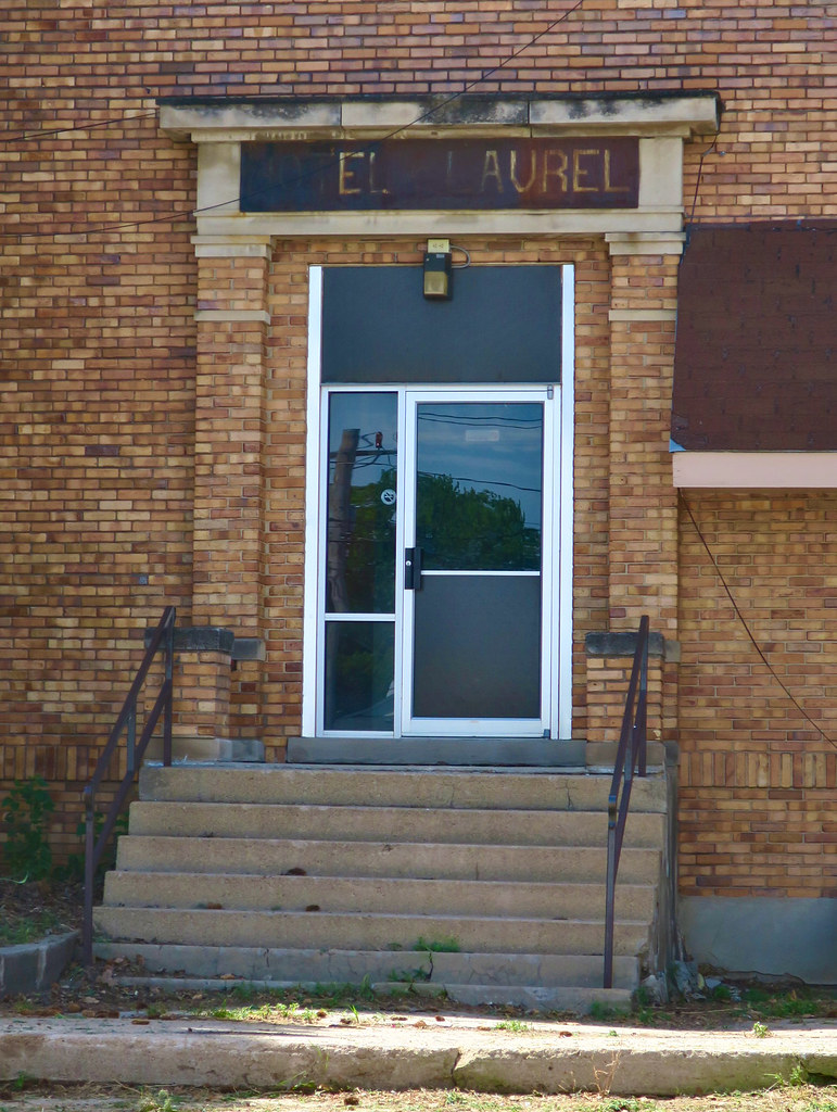 Hotel Laurel, Laurel, NE Entrance to the Hotel Laurel, Elm… Flickr