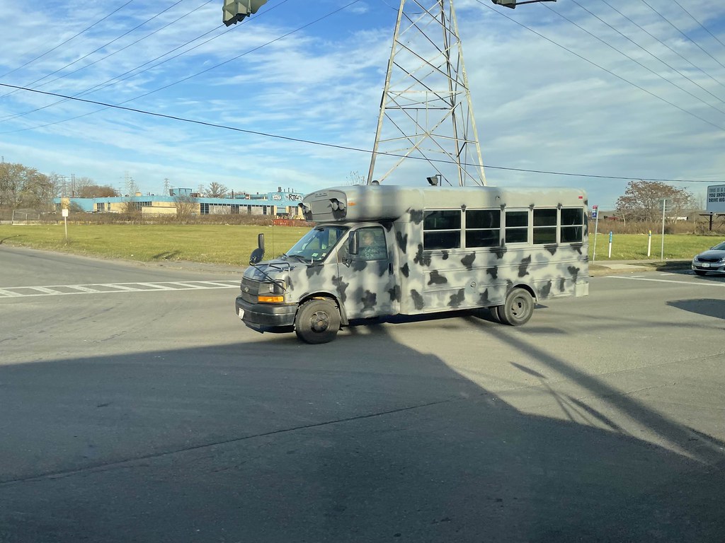 EX Niagara Falls Coach Lines 26 EXX Brookfield Central Sch… Flickr