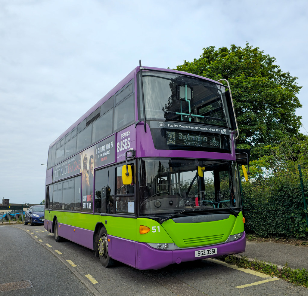 IB 51 SGZ 3351 (Swim Ipswich, Prince of Wales Drive) 1… Flickr
