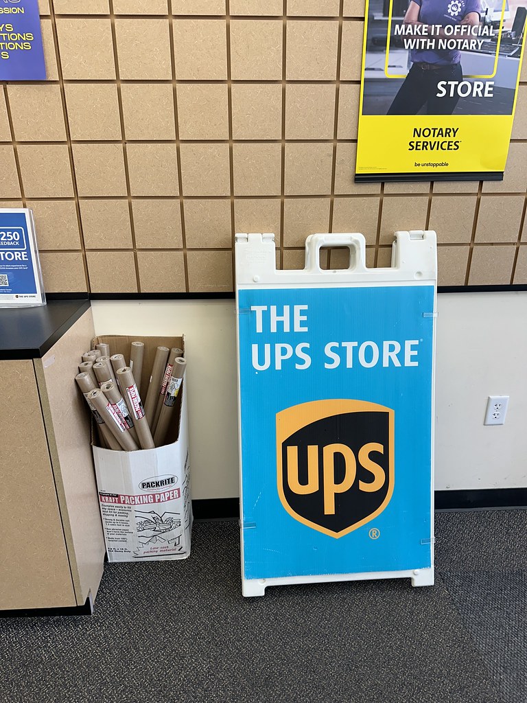 UPS Store Downtown Miami Phillip Pessar Flickr