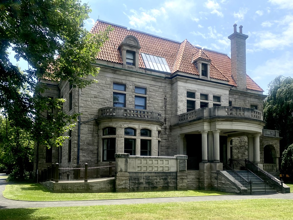 OsgoodPell Mansion Built in 1888 in the Romanesque Reviva… Flickr