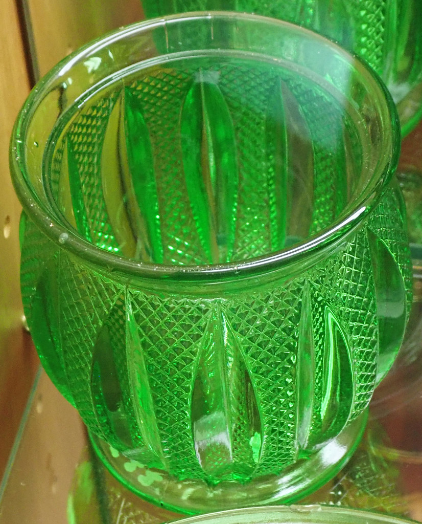 Heisey glass (150 Pointed Oval in Diamond Point spooner; E… Flickr