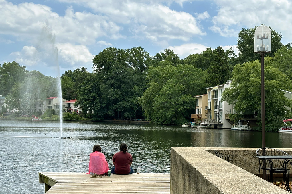 Reston Lake Anne Plaza Lake Anne Plaza, Reston, Va. (6/3… Flickr