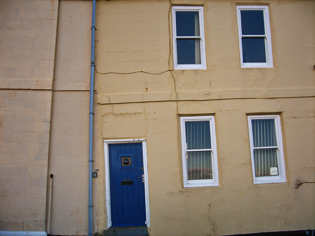 Whitby optical illusion Whitby, Yorkshire which way is u… Flickr